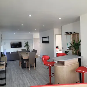 Apartment Aux Portes Du Mont, Saint-James